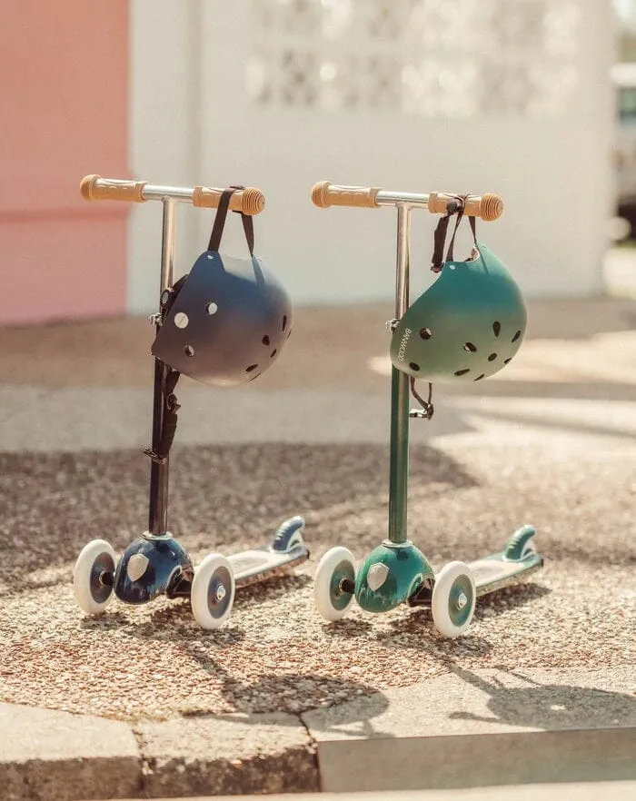 Scooter, Red