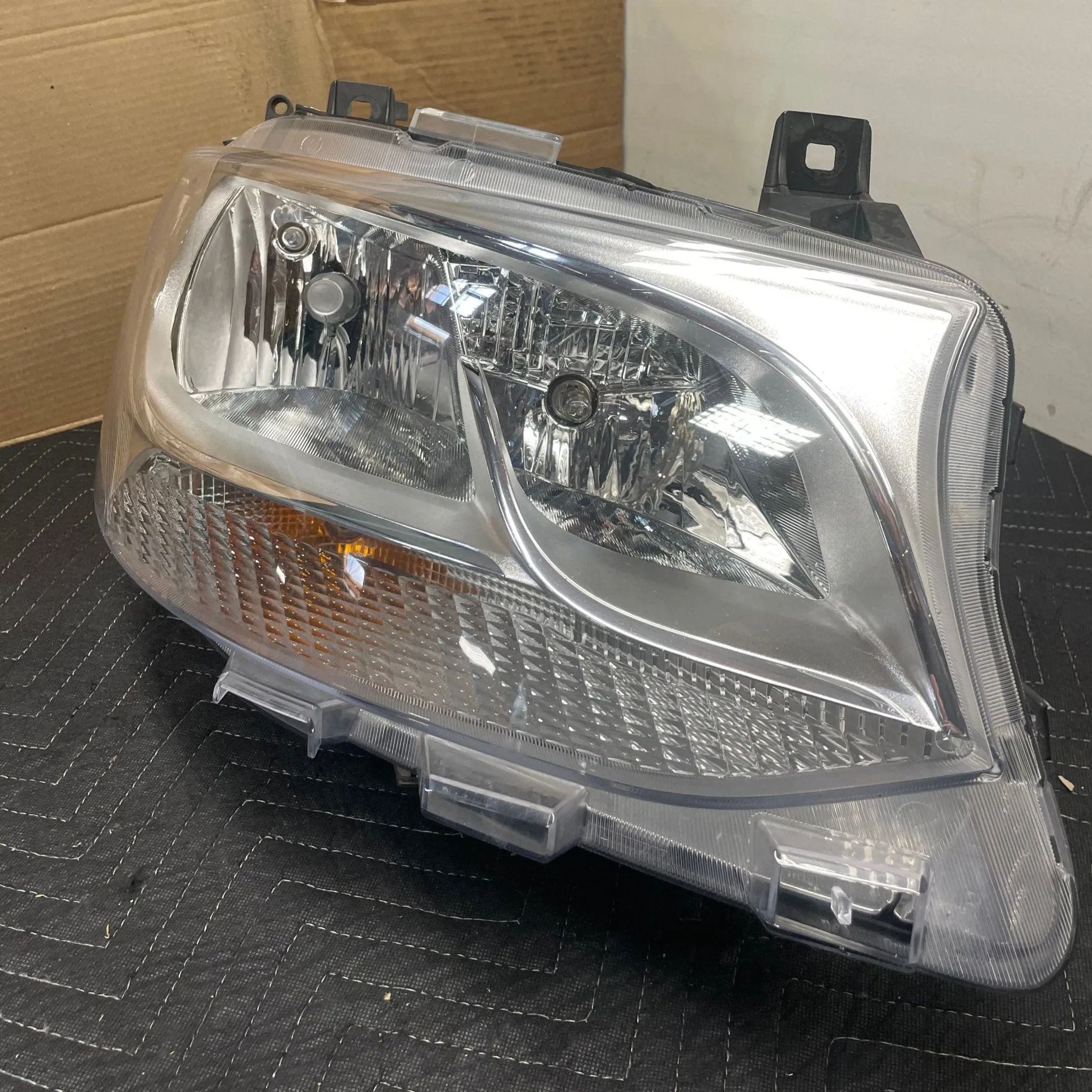 VS30 FACTORY MERCEDES SPRINTER HALOGEN HEADLIGHT SET- OPEN BOX #1